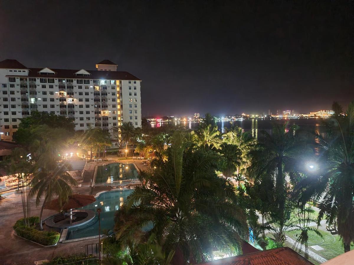Glory Beach Resort Seaview Private 2Br Port Dickson Ngoại thất bức ảnh