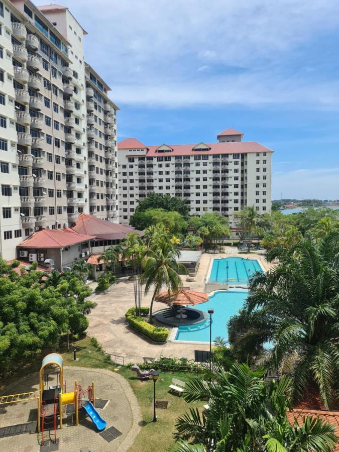 Glory Beach Resort Seaview Private 2Br Port Dickson Ngoại thất bức ảnh