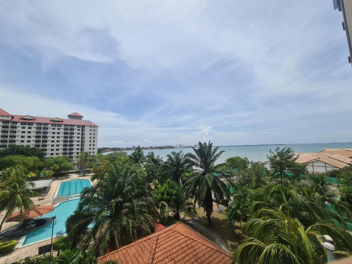 Glory Beach Resort Seaview Private 2Br Port Dickson Ngoại thất bức ảnh