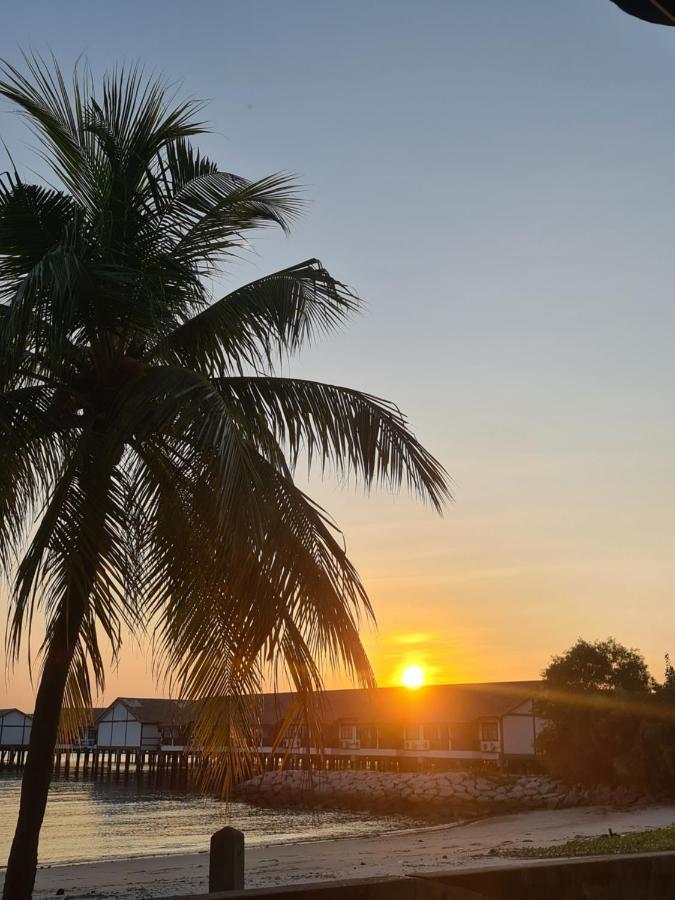 Glory Beach Resort Seaview Private 2Br Port Dickson Ngoại thất bức ảnh
